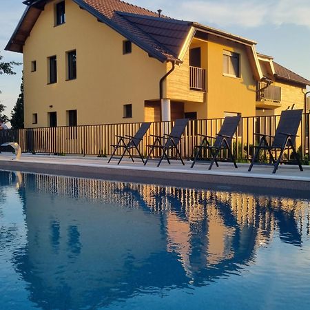 Vila K2 Врднік Екстер'єр фото